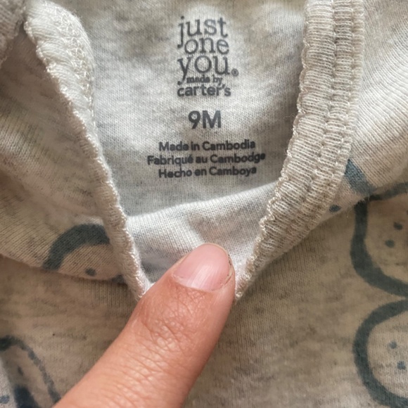 Bundle of 8 Baby Girl Onesies - Picture 4 of 4